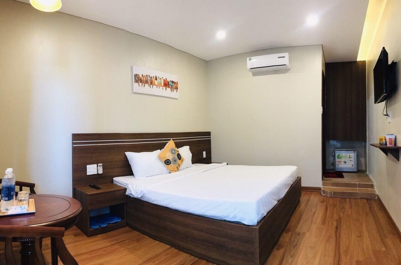 Quan Quan Hotel Дананг Екстер'єр фото